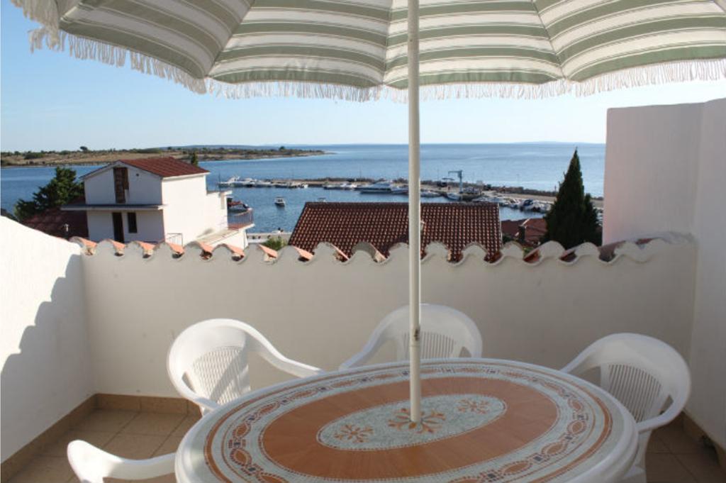 Cosmic Gate Apartments (Adults Only) Novalja Dış mekan fotoğraf